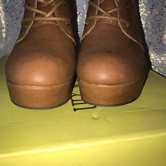 Brown booties from Cathy Jeans size7 - Picture 1 of 8